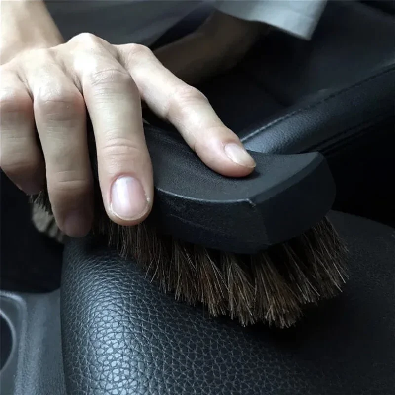 Cepillo de limpieza textil de  - Leather Cleaner Interior reseña y precio