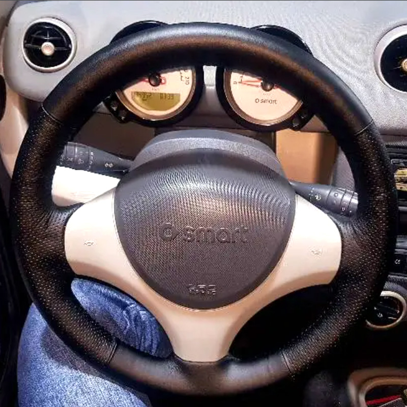 Funda de Cuero Negra Perforada - Leather Cleaner Interior reseña y precio