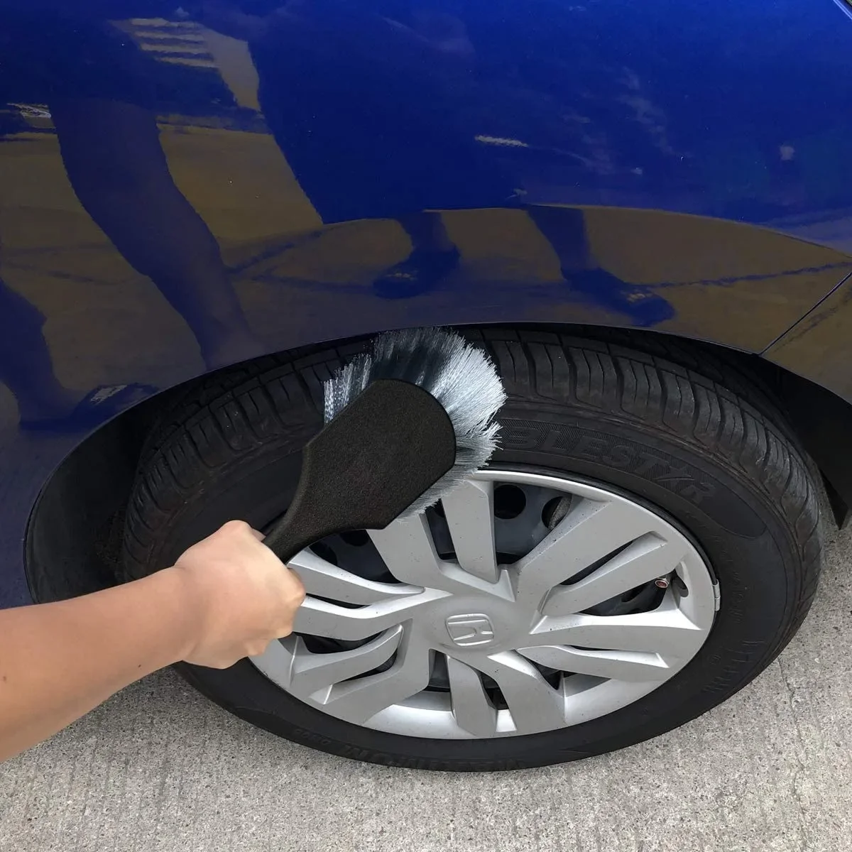 Cepillo de limpieza de llanta  - Interior Detailing Kit reseña y precio